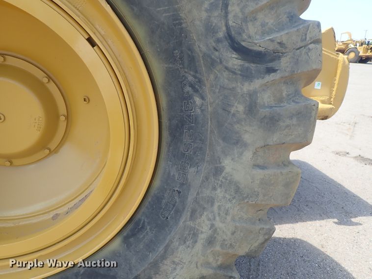 image for item DI1783 1990 Caterpillar 631E Series II conventional scraper