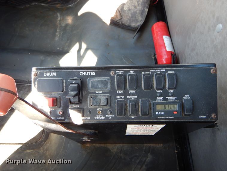 image for item DI1785 2009 Freightliner Business Class M2 Santiago ready mix truck