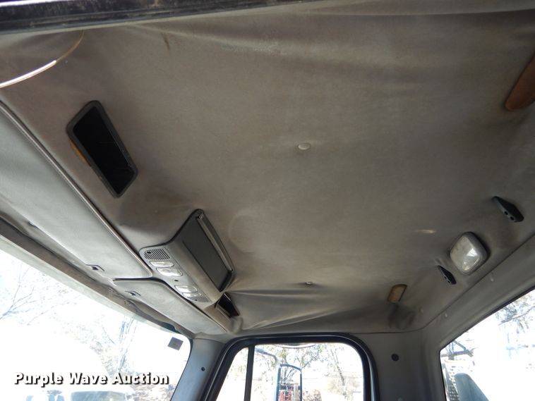 image for item DI1785 2009 Freightliner Business Class M2 Santiago ready mix truck