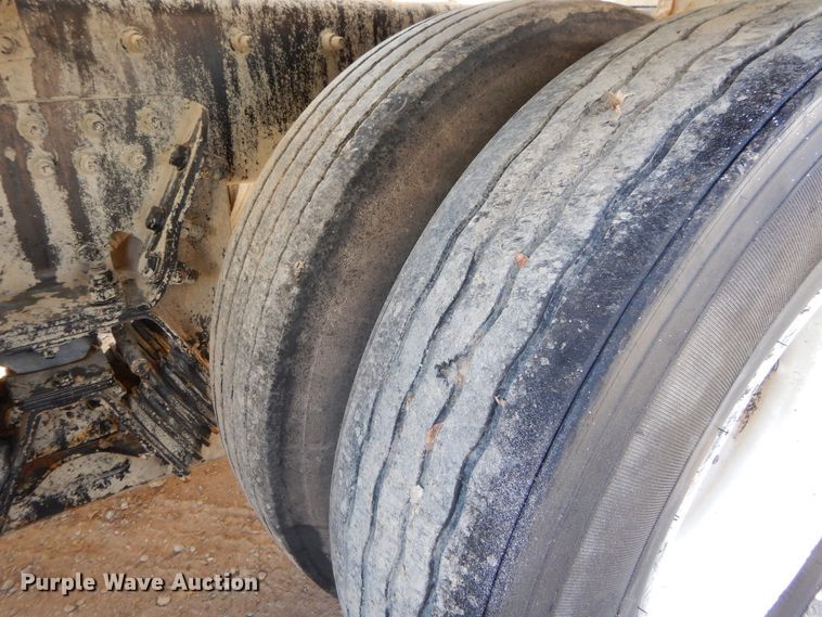 image for item DI1785 2009 Freightliner Business Class M2 Santiago ready mix truck