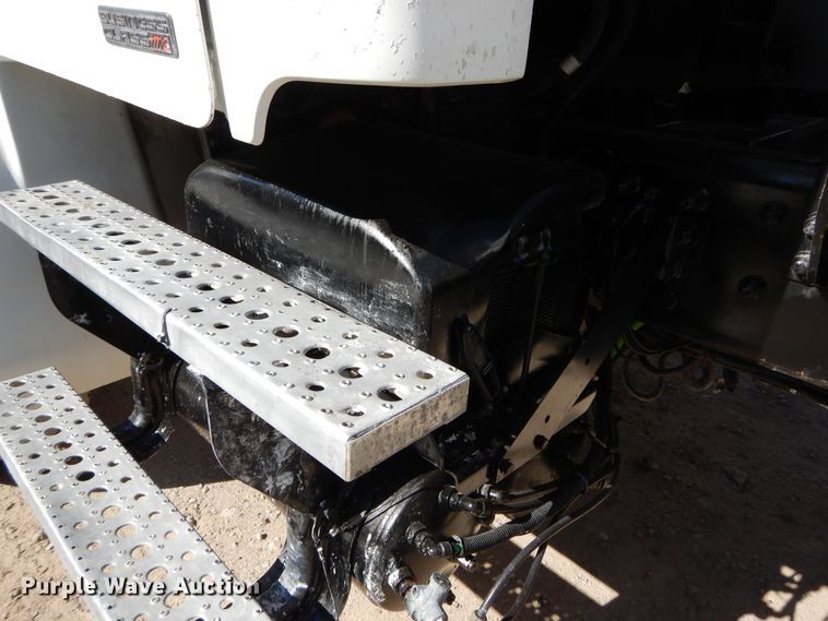 image for item DI1785 2009 Freightliner Business Class M2 Santiago ready mix truck