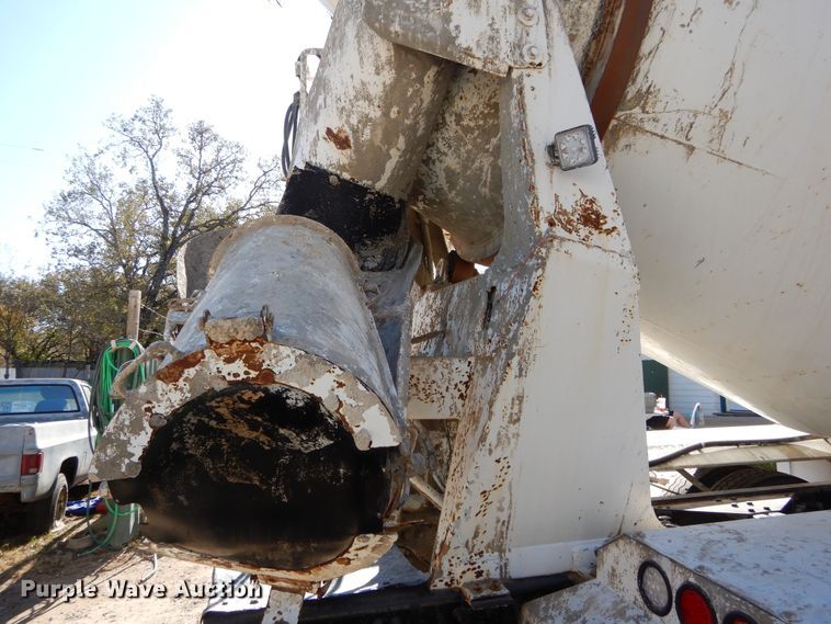 image for item DI1785 2009 Freightliner Business Class M2 Santiago ready mix truck