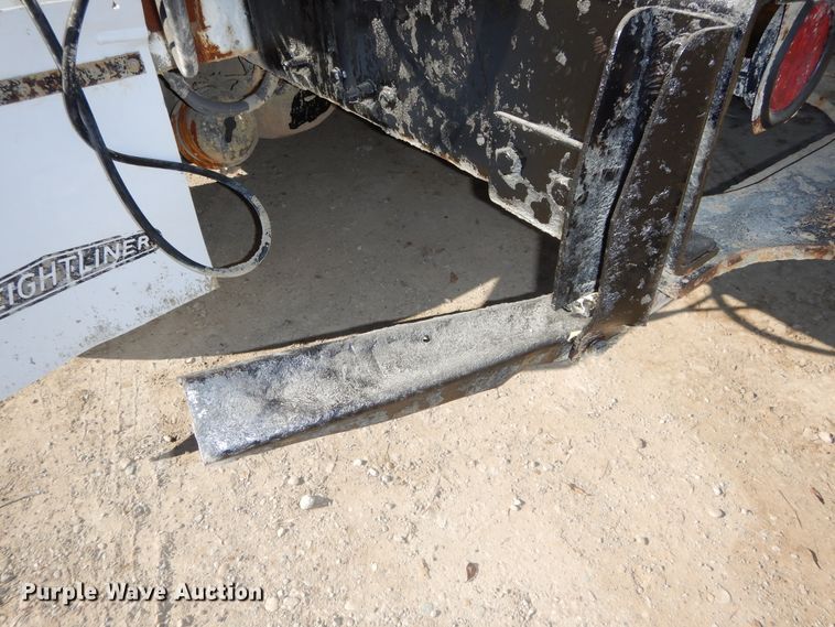 image for item DI1785 2009 Freightliner Business Class M2 Santiago ready mix truck