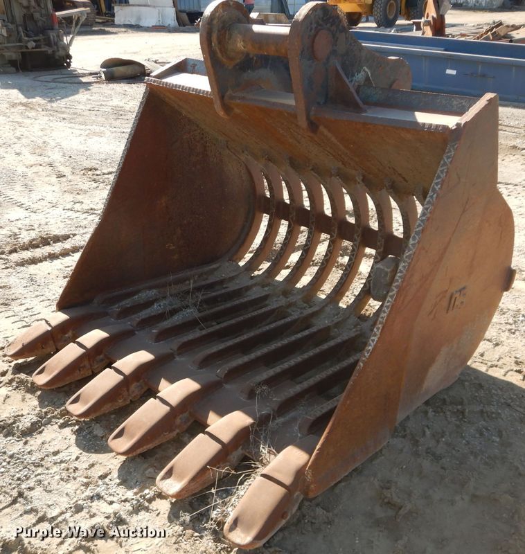 image for item DI9089 59"W skeletonized excavator bucket