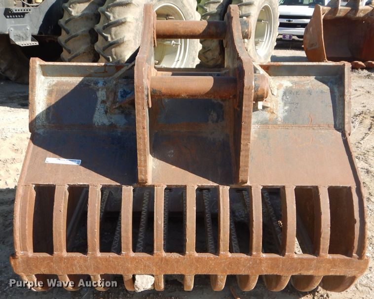 image for item DI9089 59"W skeletonized excavator bucket