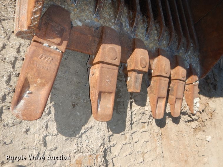 image for item DI9090 59"W skeletonized excavator bucket