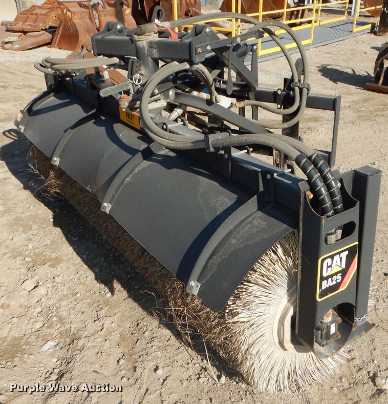 image for item DI9095 Caterpillar BA25 angle broom