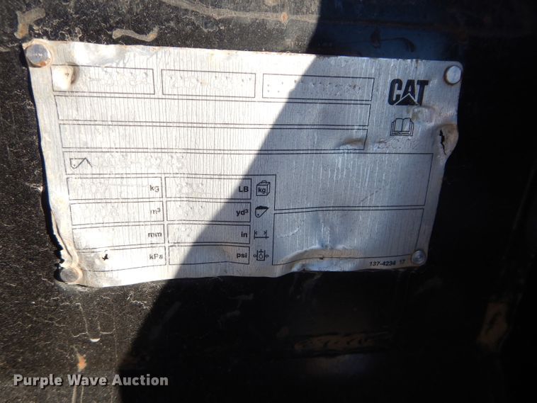 image for item DI9096 Caterpillar 12"W backhoe bucket