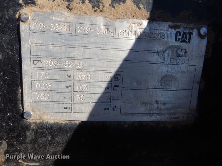 image for item DI9098 Caterpillar 30"W backhoe bucket