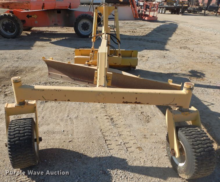 image for item DI9099 Skid steer grader