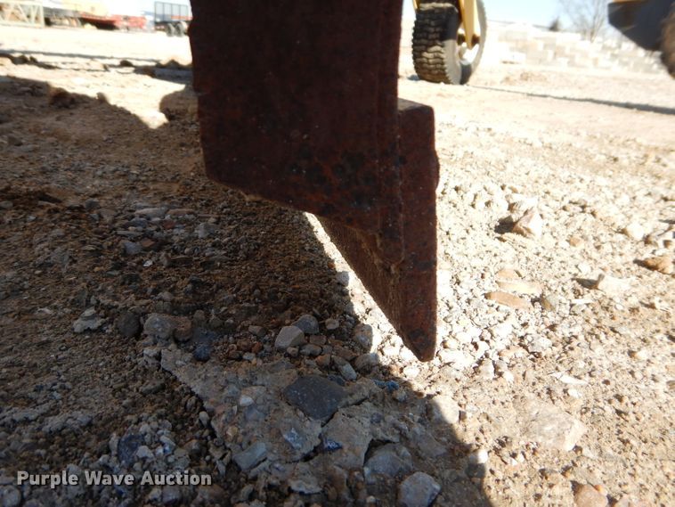 image for item DI9099 Skid steer grader