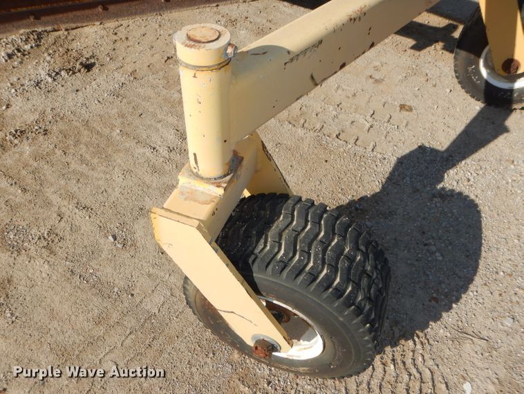 image for item DI9099 Skid steer grader
