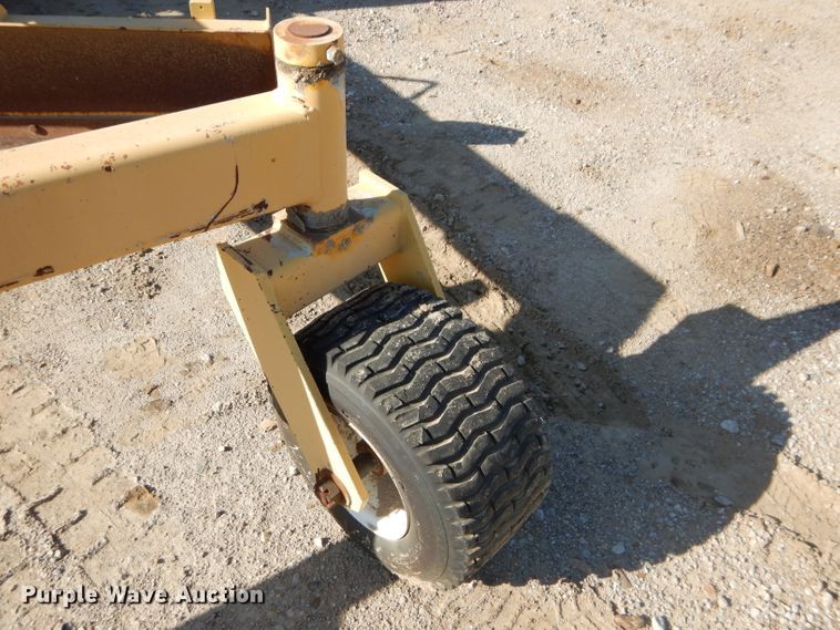 image for item DI9099 Skid steer grader