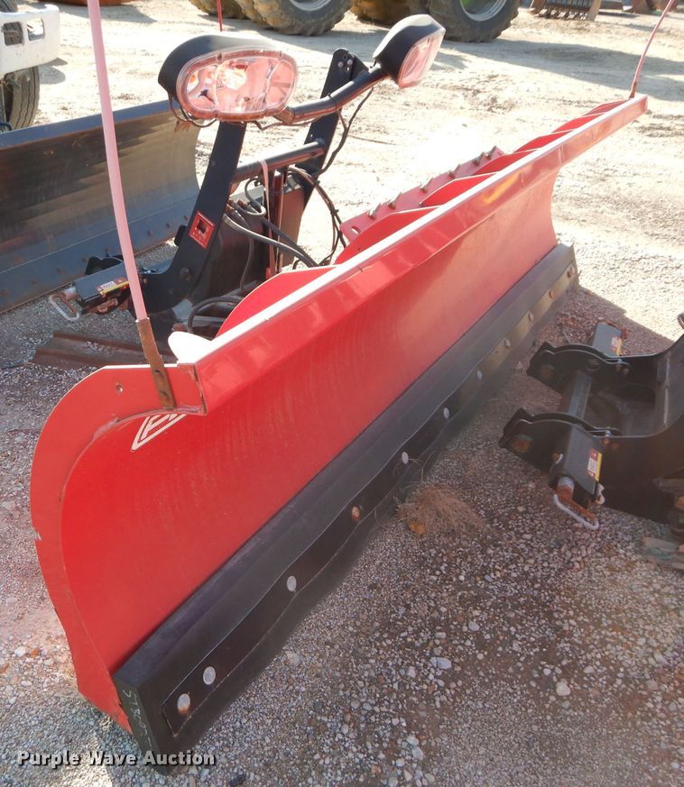 image for item DI9100 Boss snow plow