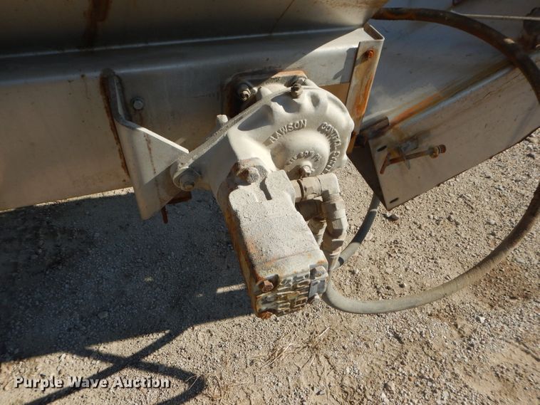 image for item DI9102 2013 Warren AC2400-10 spreader