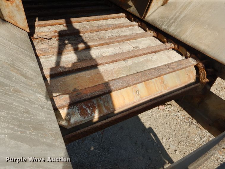 image for item DI9102 2013 Warren AC2400-10 spreader