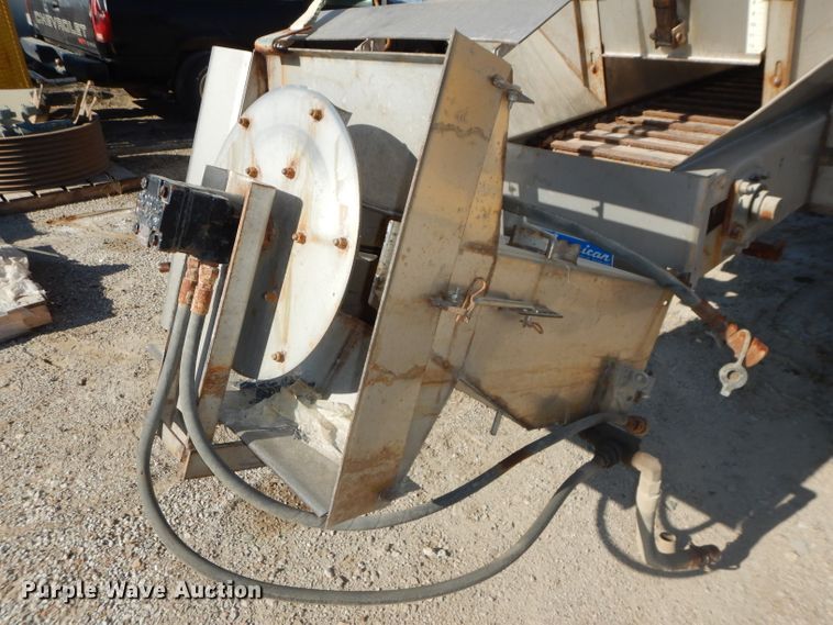 image for item DI9102 2013 Warren AC2400-10 spreader