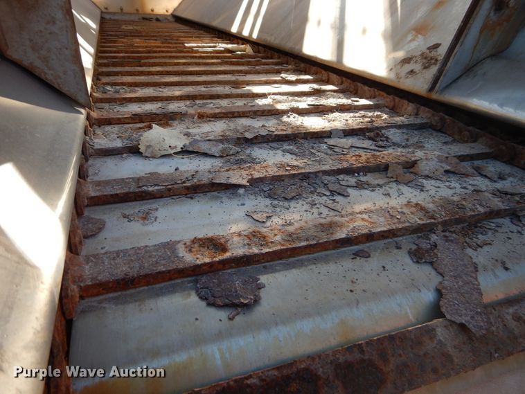 image for item DI9103 2013 Warren AC2400-10 spreader