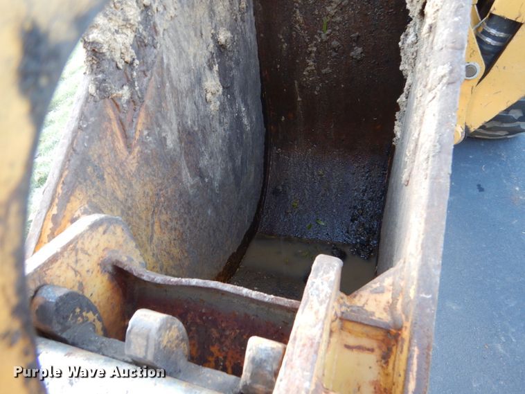 image for item EC9046 2008 Caterpillar 450E backhoe