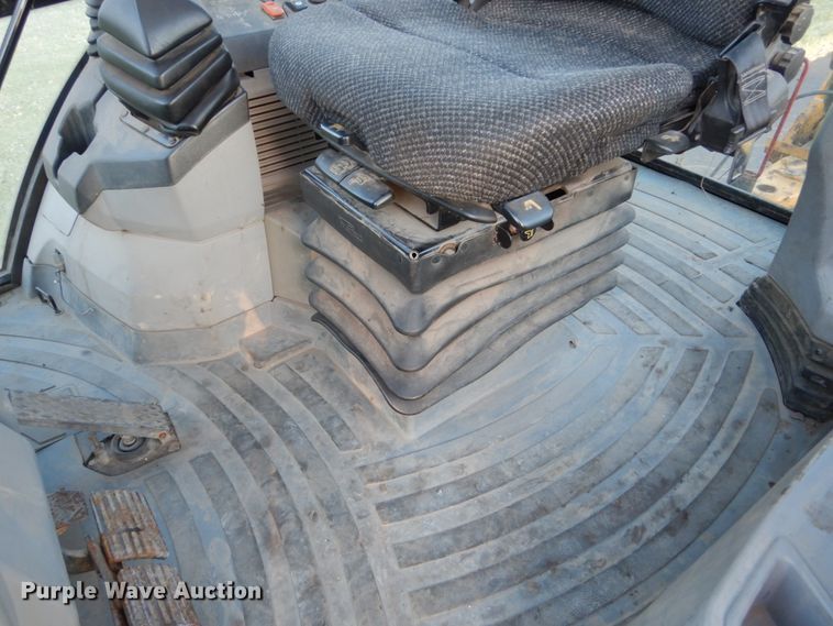 image for item EC9046 2008 Caterpillar 450E backhoe