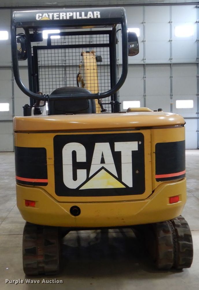 image for item EC9146 2007 Caterpillar 302.5C mini excavator