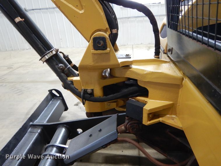 image for item EC9146 2007 Caterpillar 302.5C mini excavator