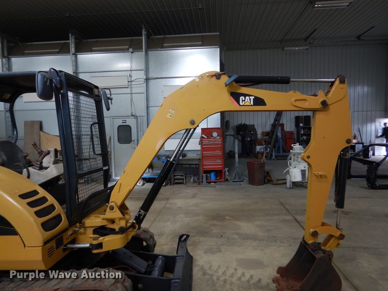 image for item EC9146 2007 Caterpillar 302.5C mini excavator