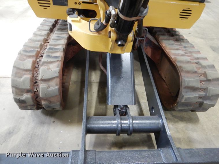 image for item EC9146 2007 Caterpillar 302.5C mini excavator