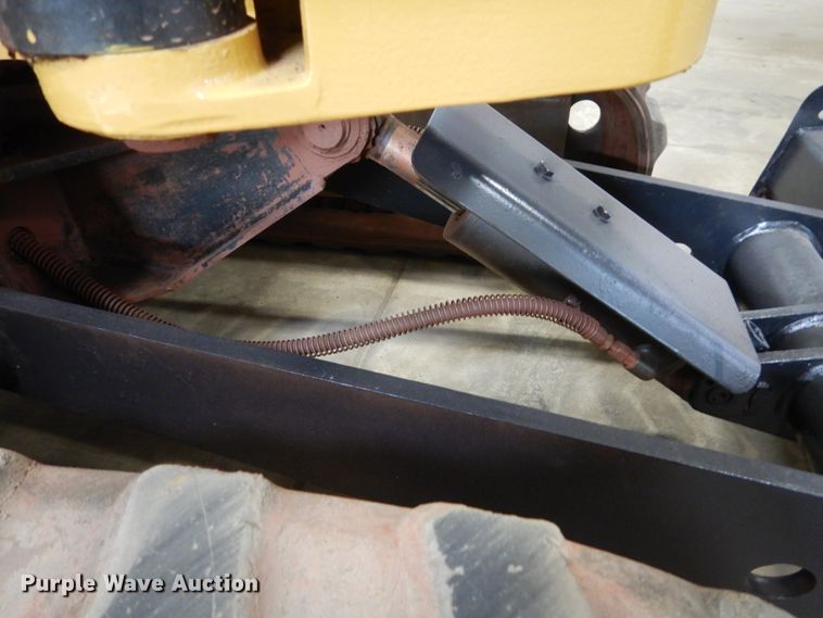 image for item EC9146 2007 Caterpillar 302.5C mini excavator