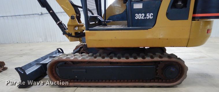image for item EC9146 2007 Caterpillar 302.5C mini excavator