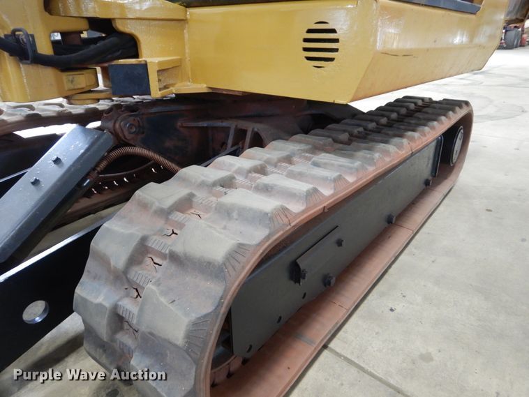 image for item EC9146 2007 Caterpillar 302.5C mini excavator