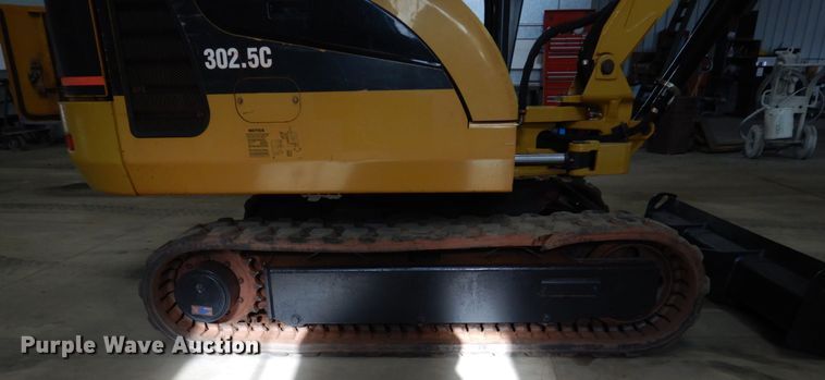 image for item EC9146 2007 Caterpillar 302.5C mini excavator