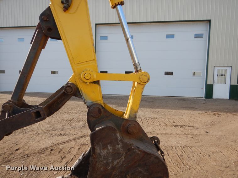 image for item EC9149 2006 Komatsu PC200LC-7 excavator