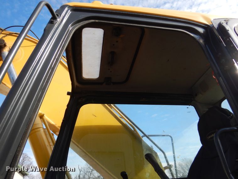 image for item EC9149 2006 Komatsu PC200LC-7 excavator