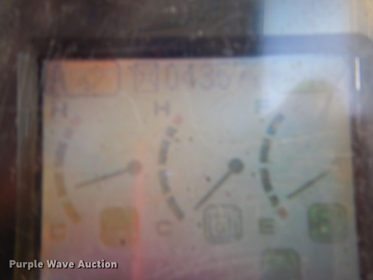 image for item EC9149 2006 Komatsu PC200LC-7 excavator