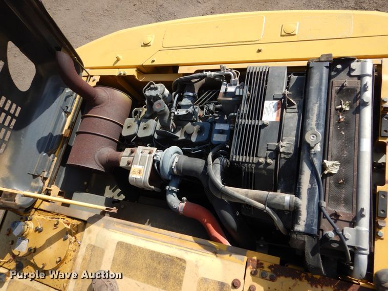image for item EC9149 2006 Komatsu PC200LC-7 excavator