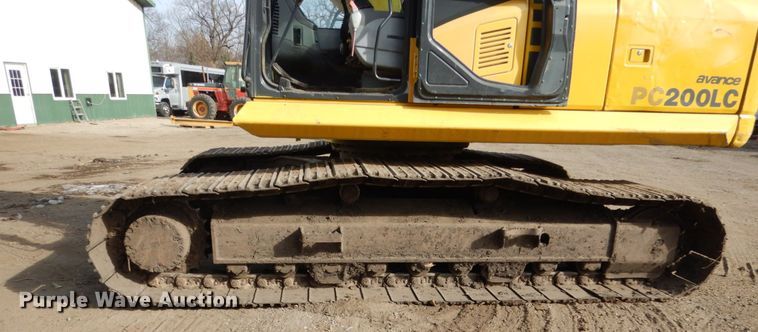 image for item EC9149 2006 Komatsu PC200LC-7 excavator