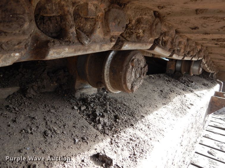 image for item EC9149 2006 Komatsu PC200LC-7 excavator