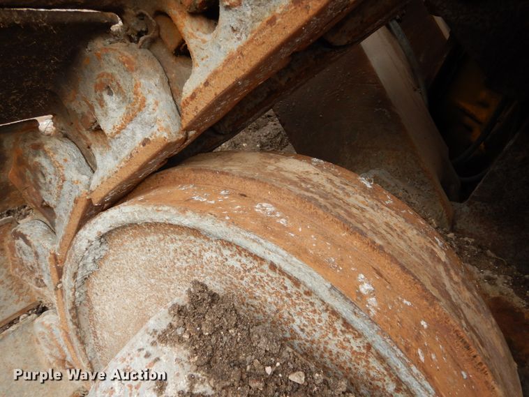 image for item EC9150 1984 Caterpillar D8L dozer