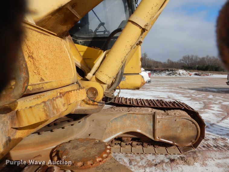 image for item EC9153 2006 Komatsu PC300LC-7E excavator