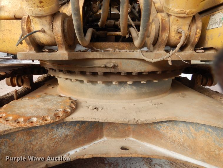 image for item EC9153 2006 Komatsu PC300LC-7E excavator