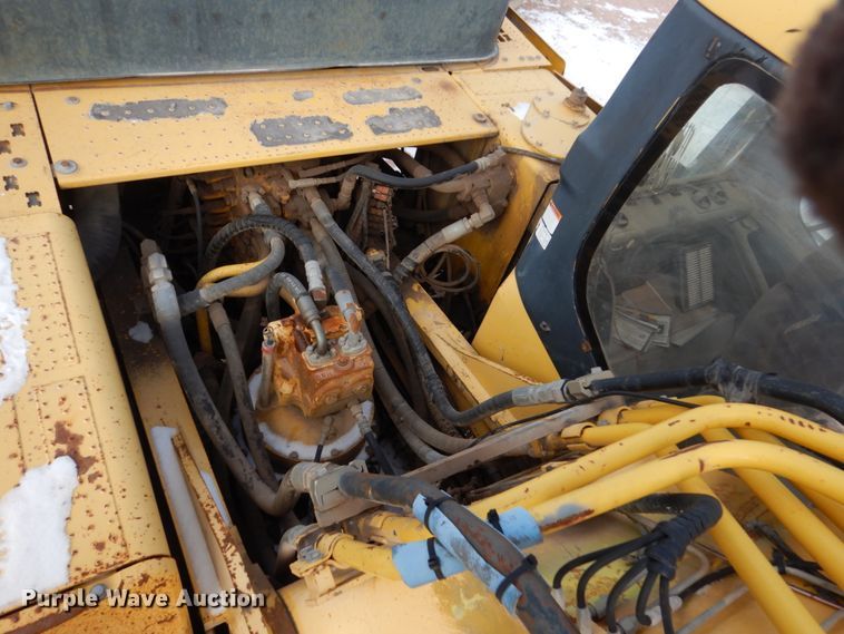 image for item EC9153 2006 Komatsu PC300LC-7E excavator
