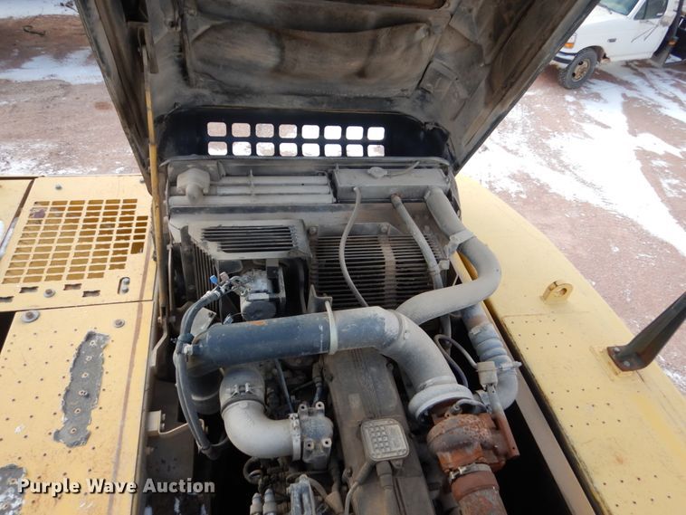 image for item EC9153 2006 Komatsu PC300LC-7E excavator