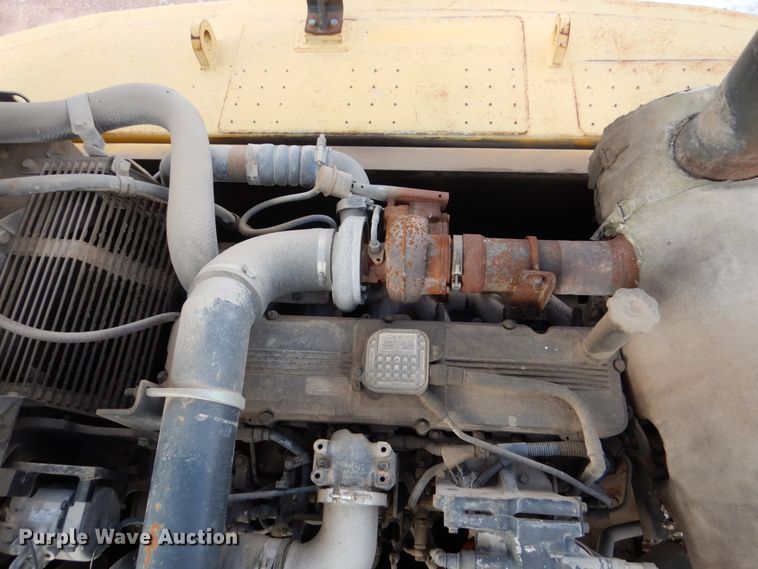 image for item EC9153 2006 Komatsu PC300LC-7E excavator