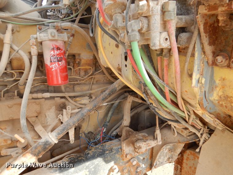 image for item EC9167 1991 Ford LT9000 dump truck