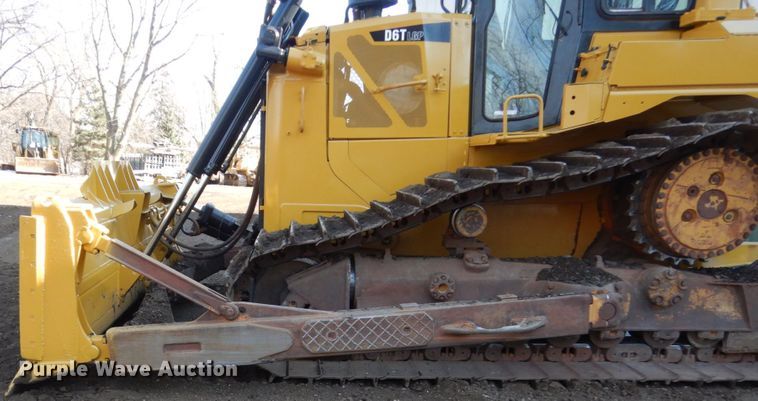 image for item EC9172 2011 Caterpillar D6T LGP dozer