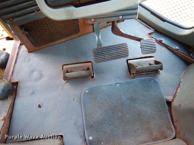 image for item EC9172 2011 Caterpillar D6T LGP dozer