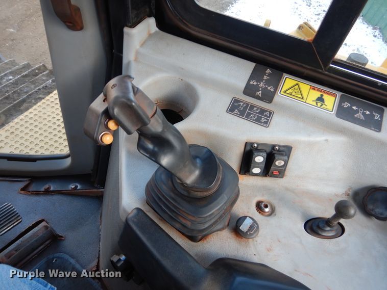 image for item EC9172 2011 Caterpillar D6T LGP dozer