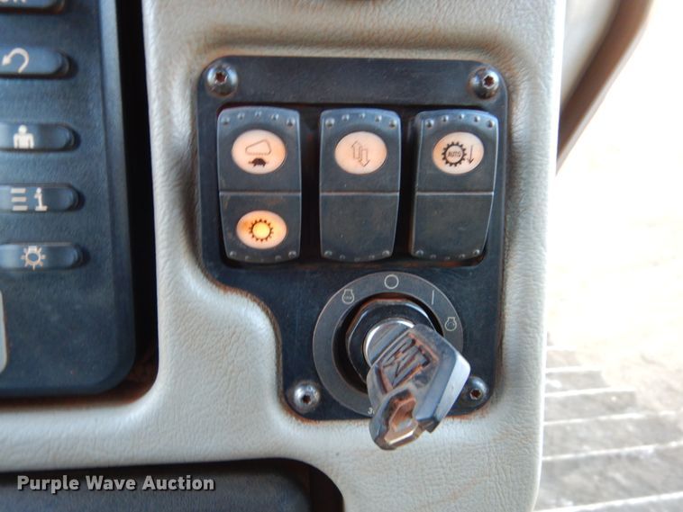 image for item EC9172 2011 Caterpillar D6T LGP dozer