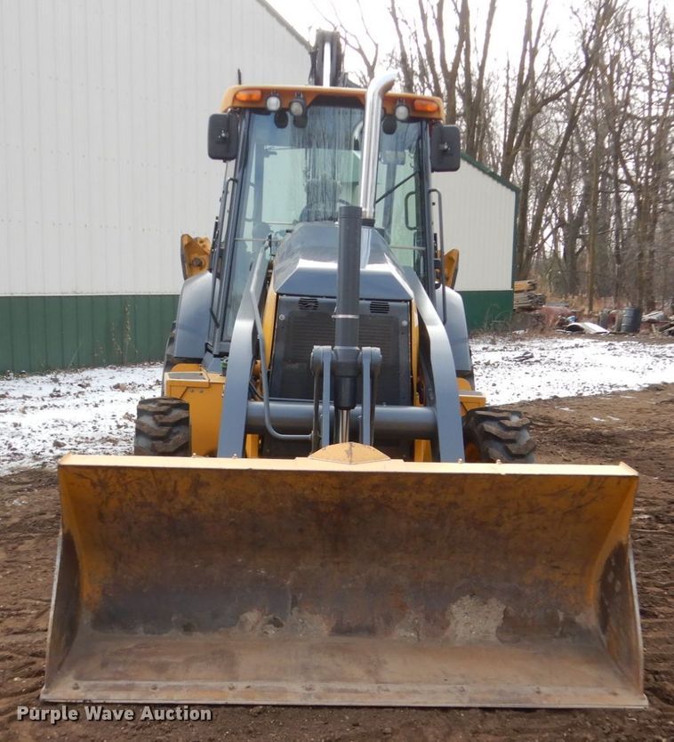 image for item EC9173 2015 John Deere 410L backhoe